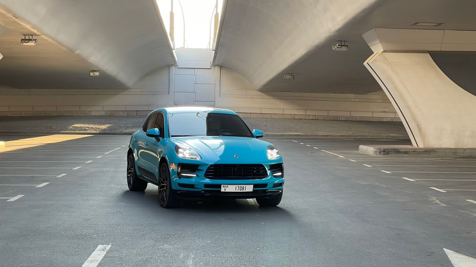 Porsche Macan S Blue