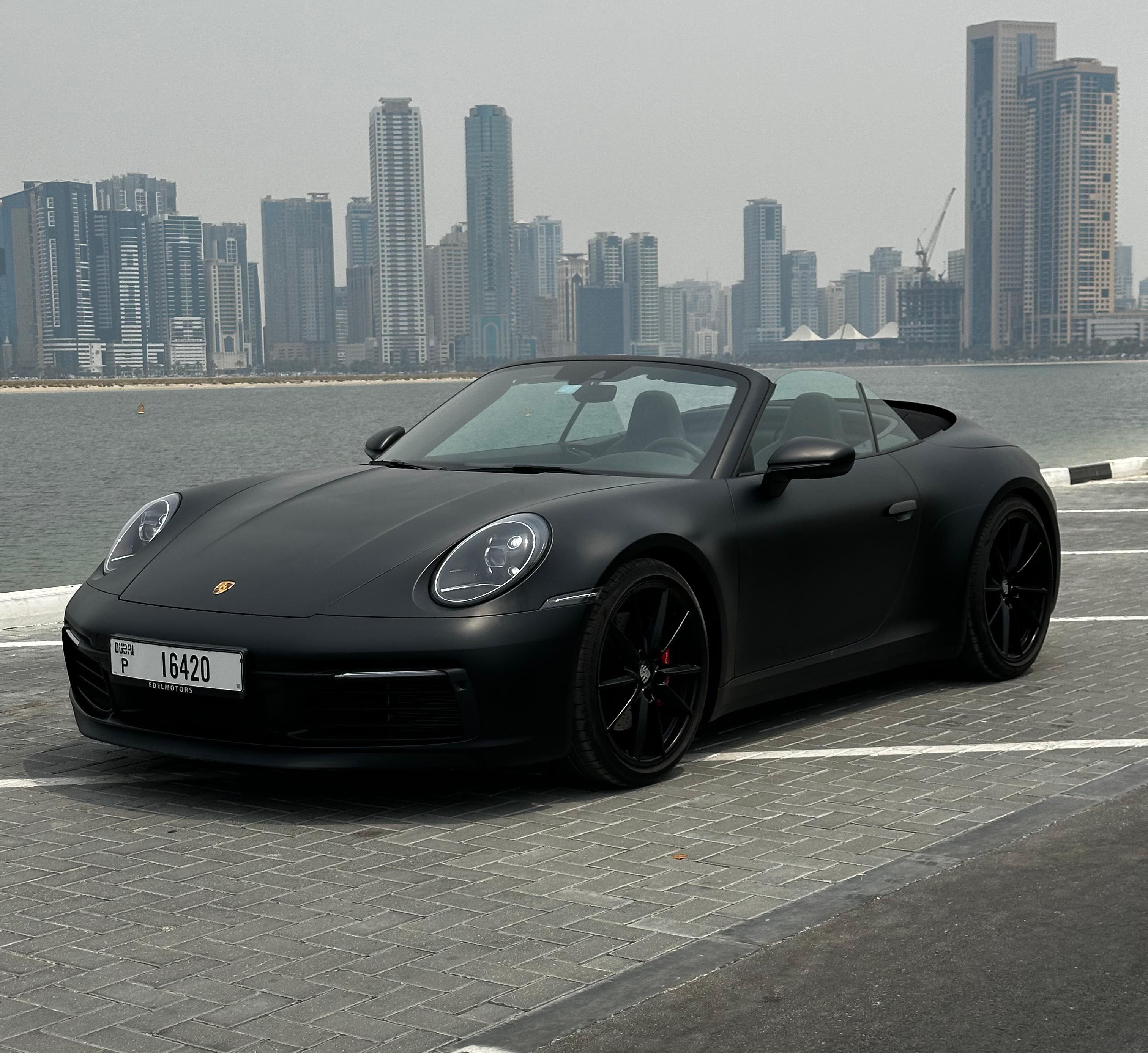 Porsche 911 Carrera S Grey