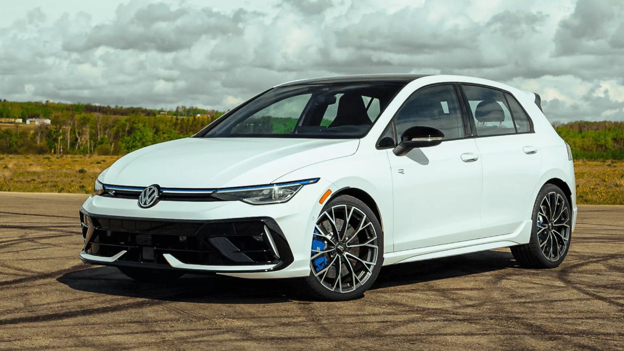 Volswagen Golf R White  2026 Hire dubai