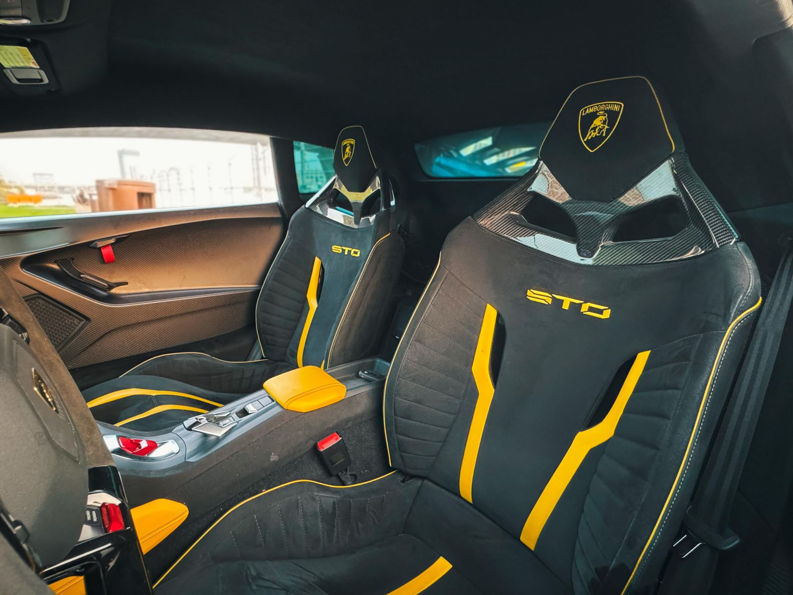 Rent Lamborghini Huracan STO BLUE 2023 in Dubai , UAE 