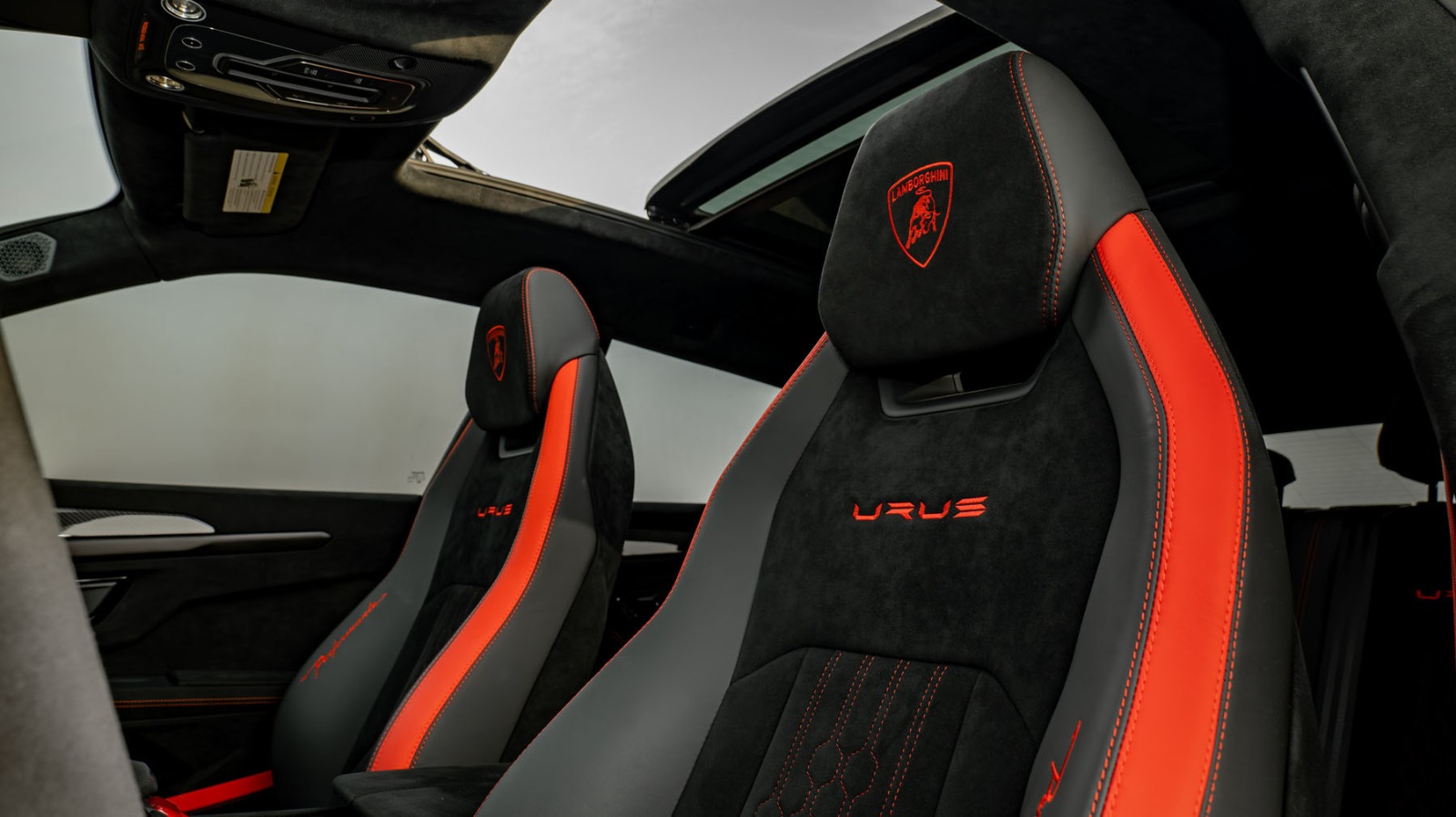 Rent Lamborghini Urus BLACK 2024 in Dubai , UAE 