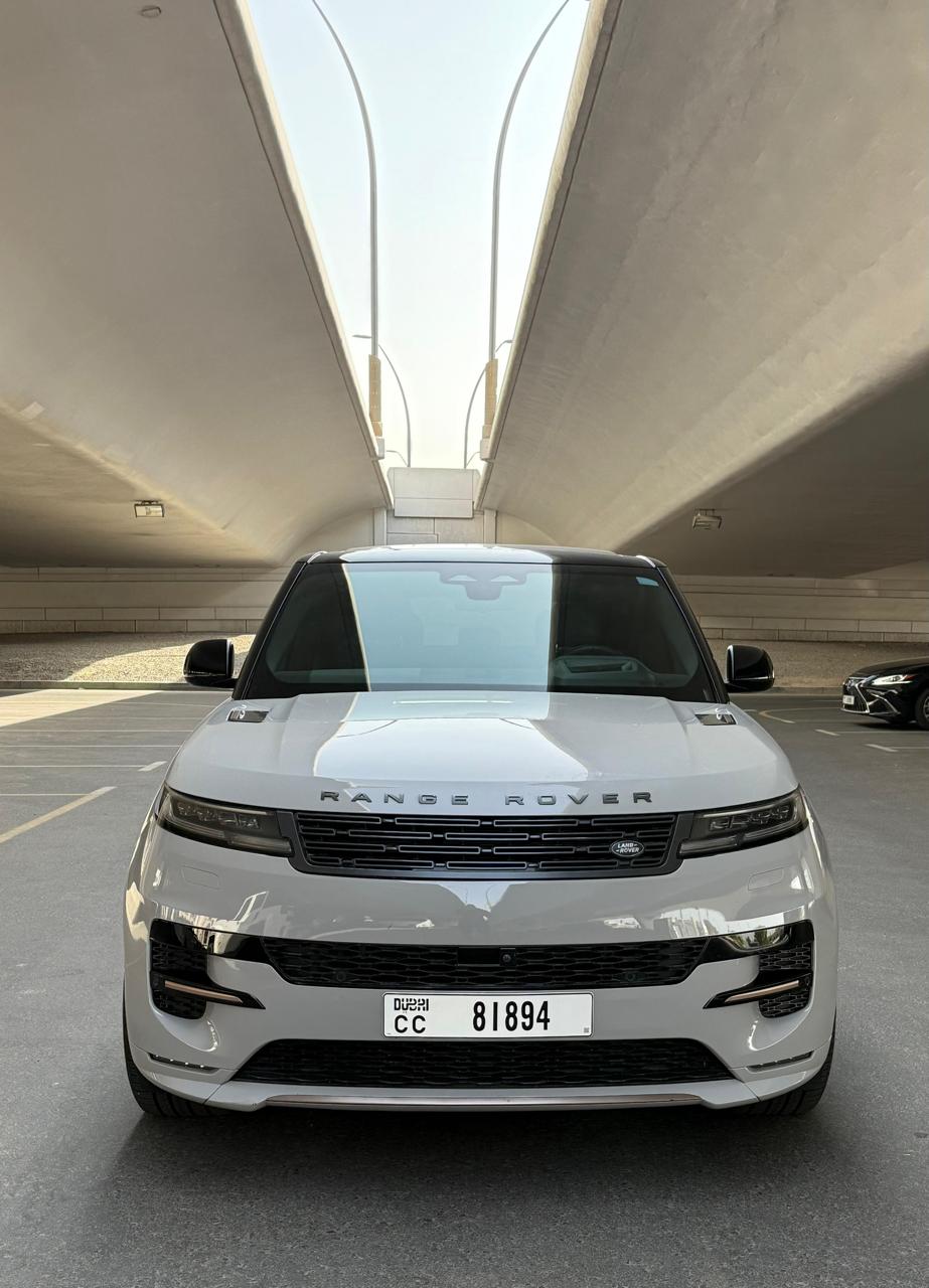 Rent Sport WHITE 2025 with chauffeur in Dubai , UAE 