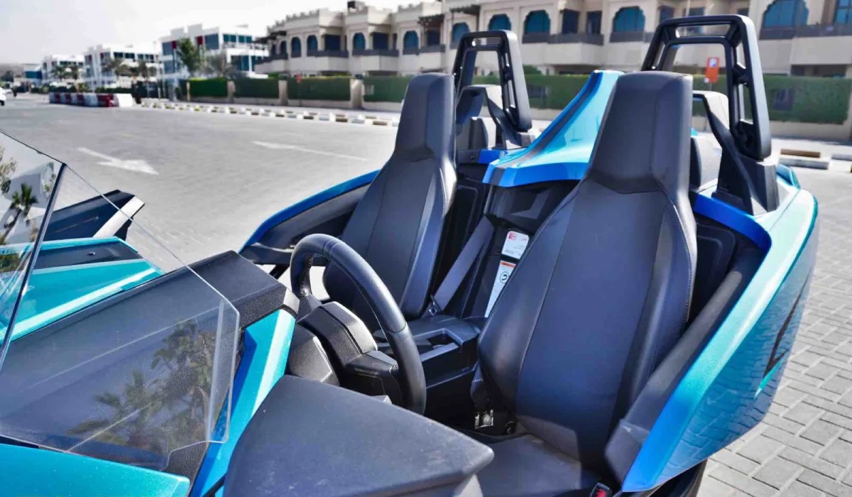 Rent Polaris Slingshot BLUE 2021 in Dubai , UAE 