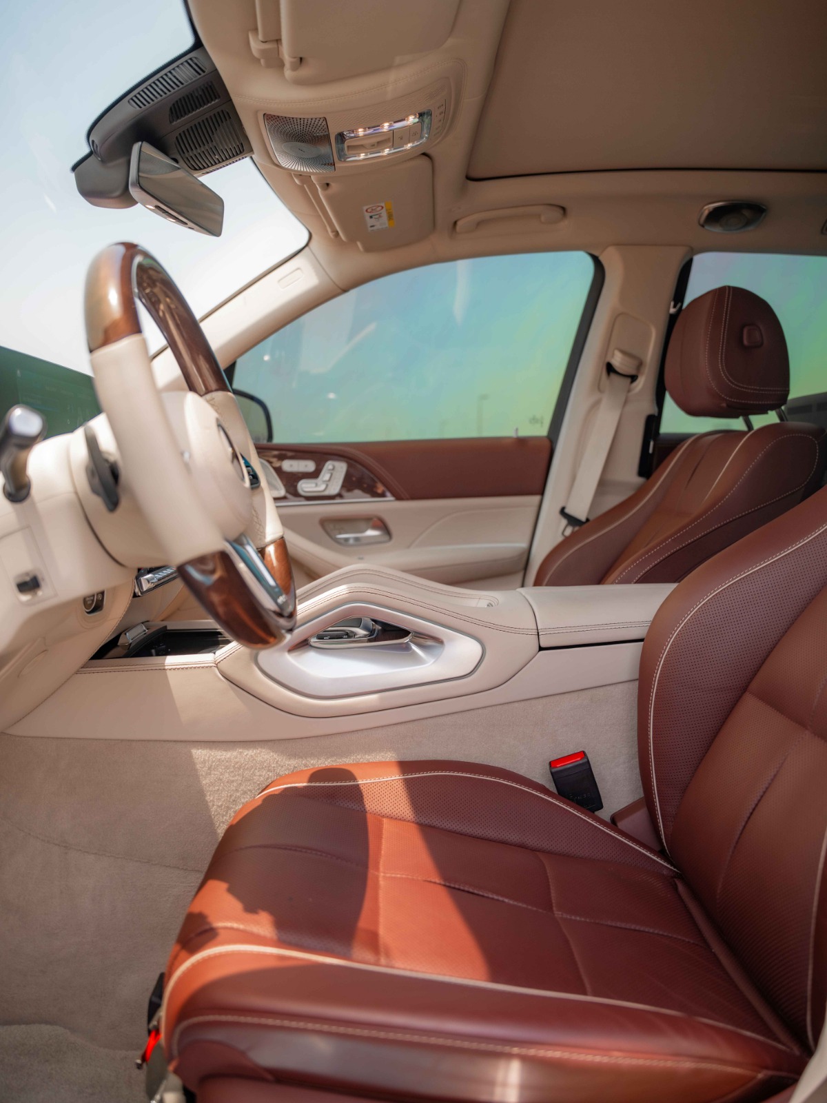 Rent Mercedes-Benz Maybach BLACK 2022 in Dubai , UAE 