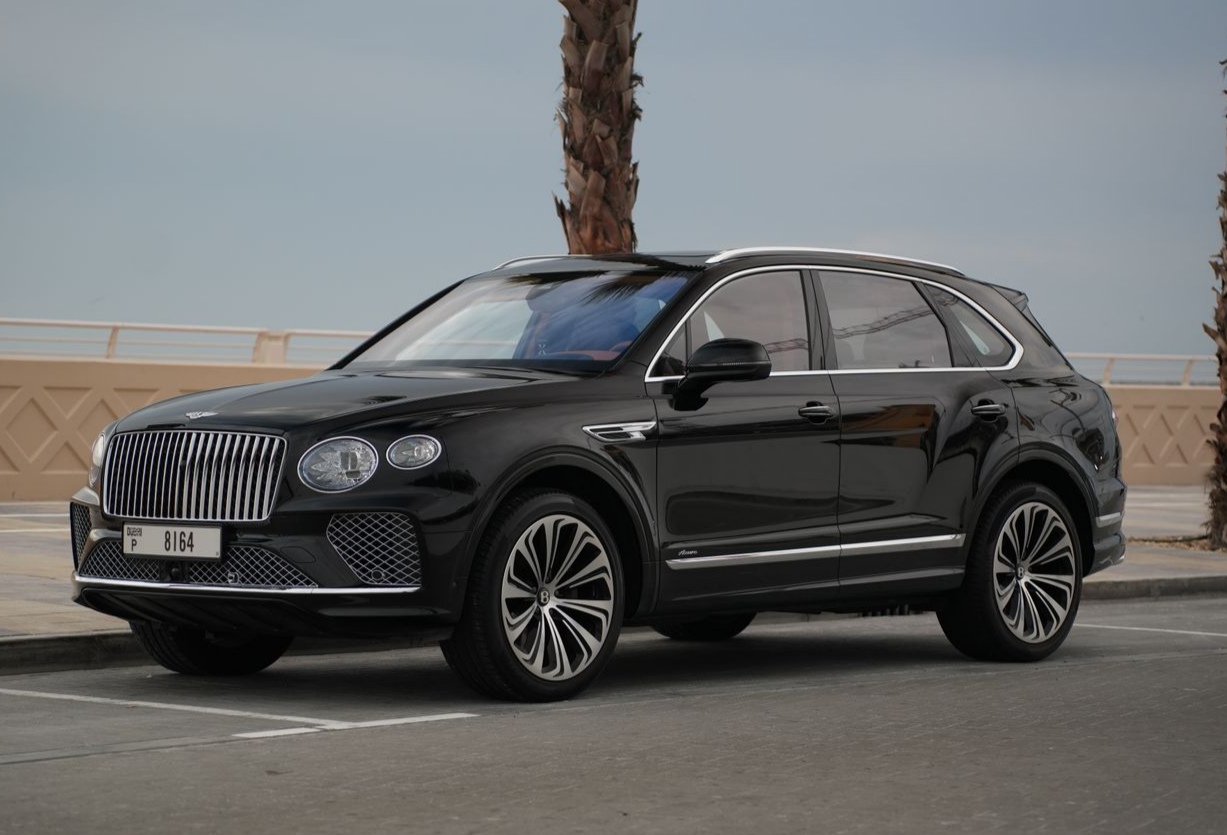 Rent Bentley Bentayga BLACK 2024 in Dubai , UAE 