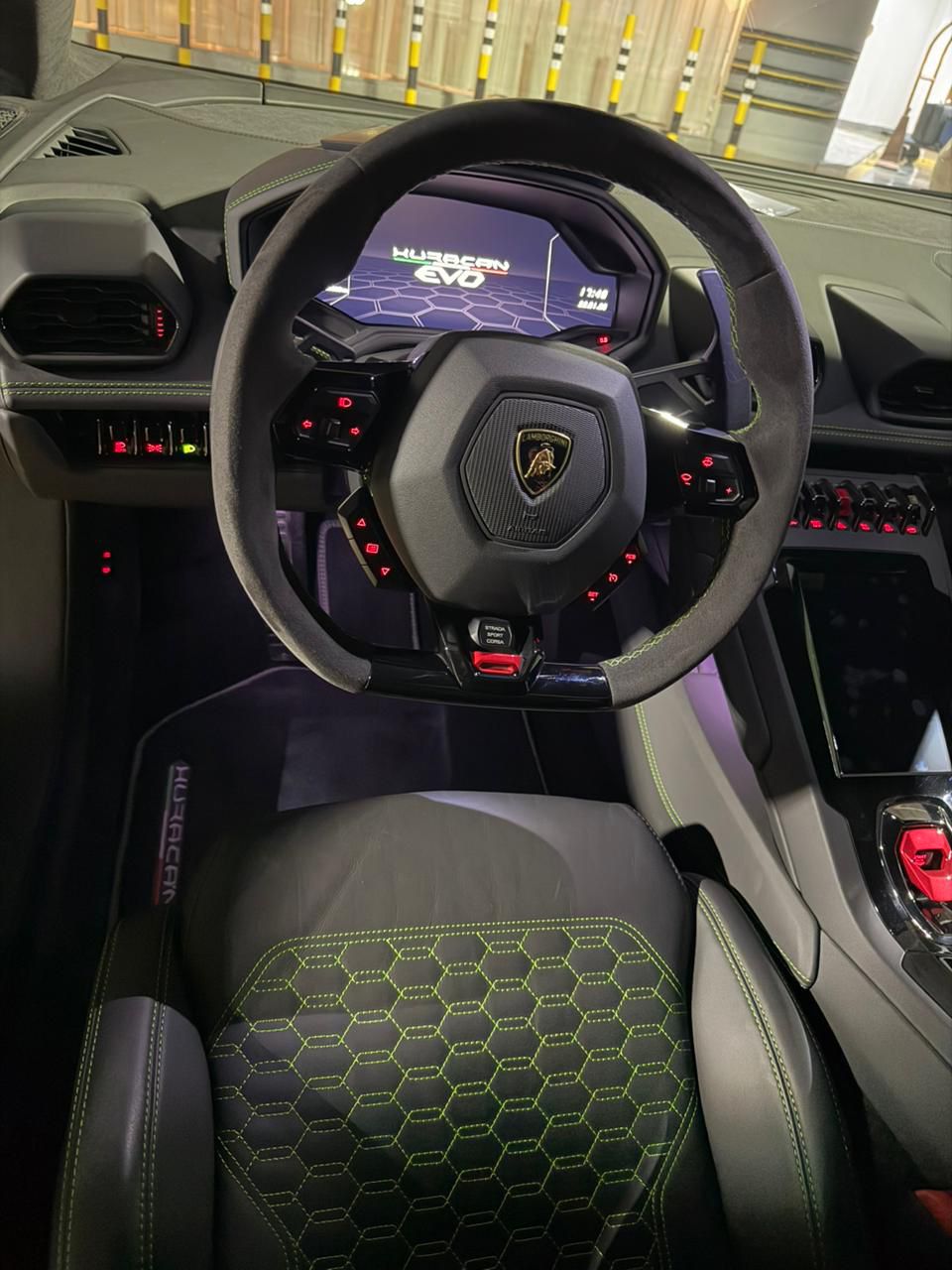 Rent Lamborghini Huracan GREEN 2024 in Dubai , UAE 