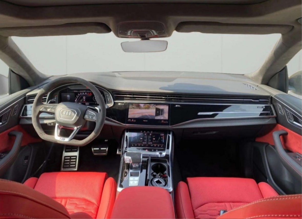 Rent Audi Rsq8 GREY 2023 in Dubai , UAE 
