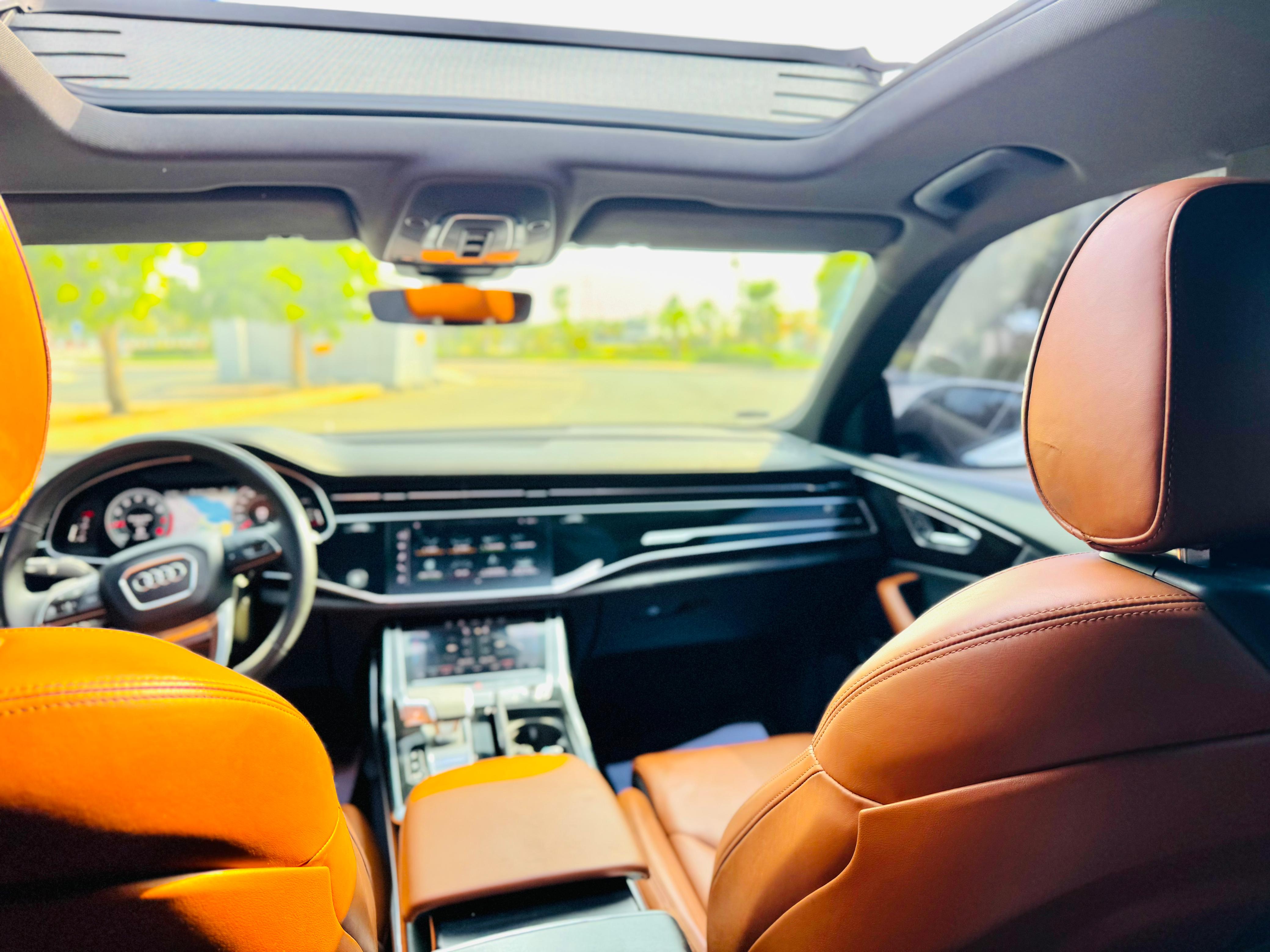 Rent Audi Rsq8 WHITE 2023 in Dubai , UAE 