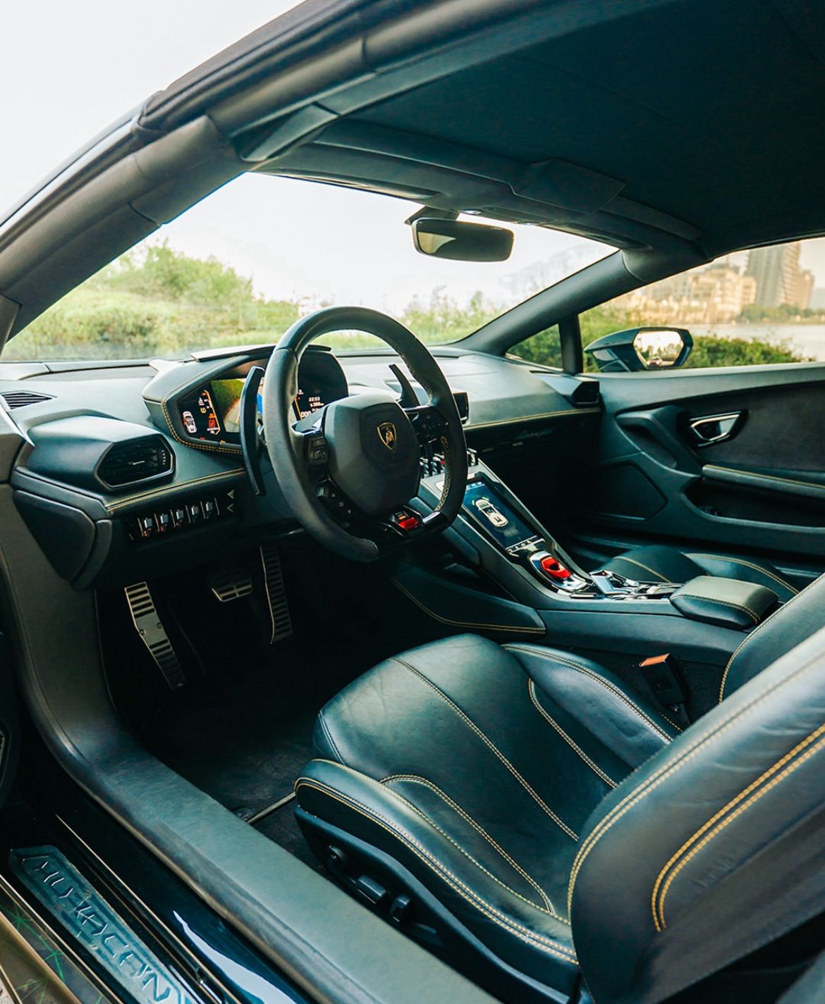 Rent Lamborghini Evo GREEN 2021 in Dubai , UAE 