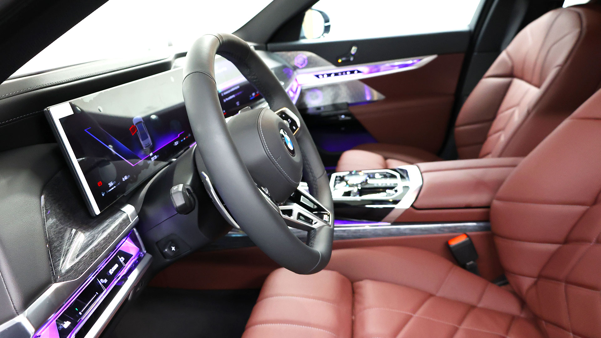 Rent Bmw Series 7 BLUE 2023 in Dubai , UAE 