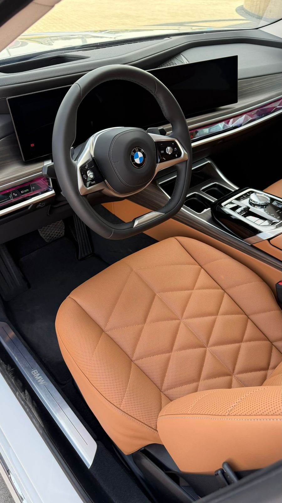Rent Bmw Series 7 BLACK 2026 in Dubai , UAE 