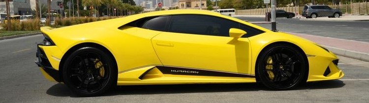 Rent Lamborghini Huracan YELLOW 2022 in Dubai , UAE 