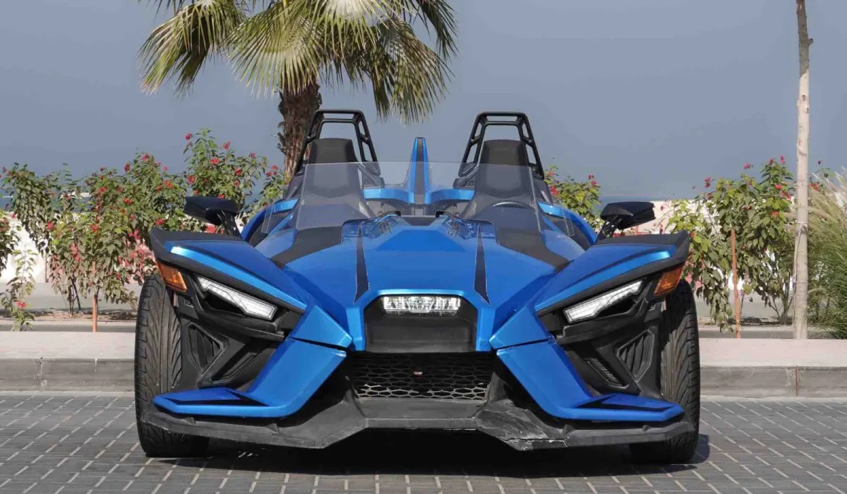Rent Polaris Slingshot BLUE 2021 in Dubai , UAE 