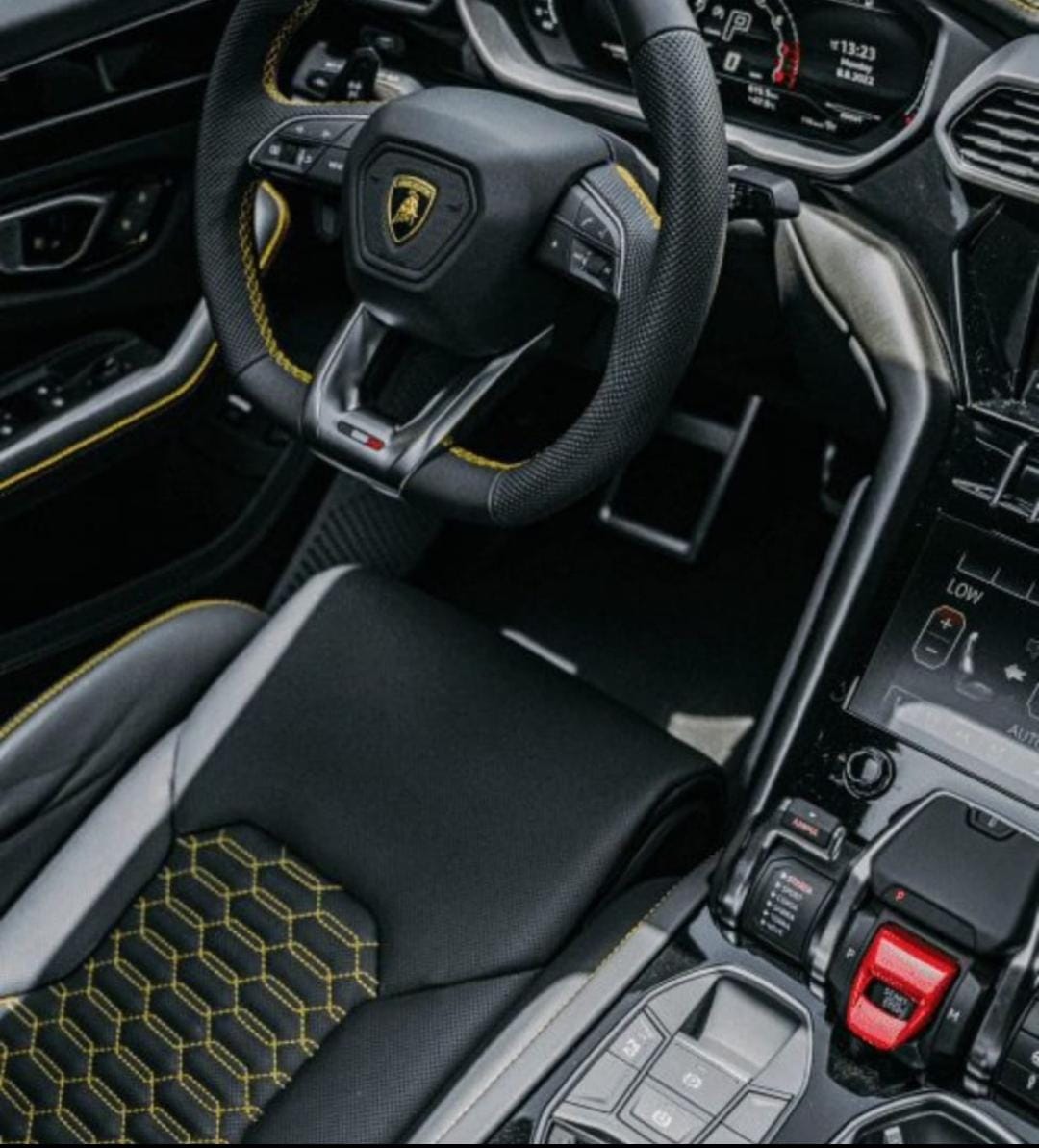 Rent Lamborghini Urus YELLOW 2024 in Dubai , UAE 