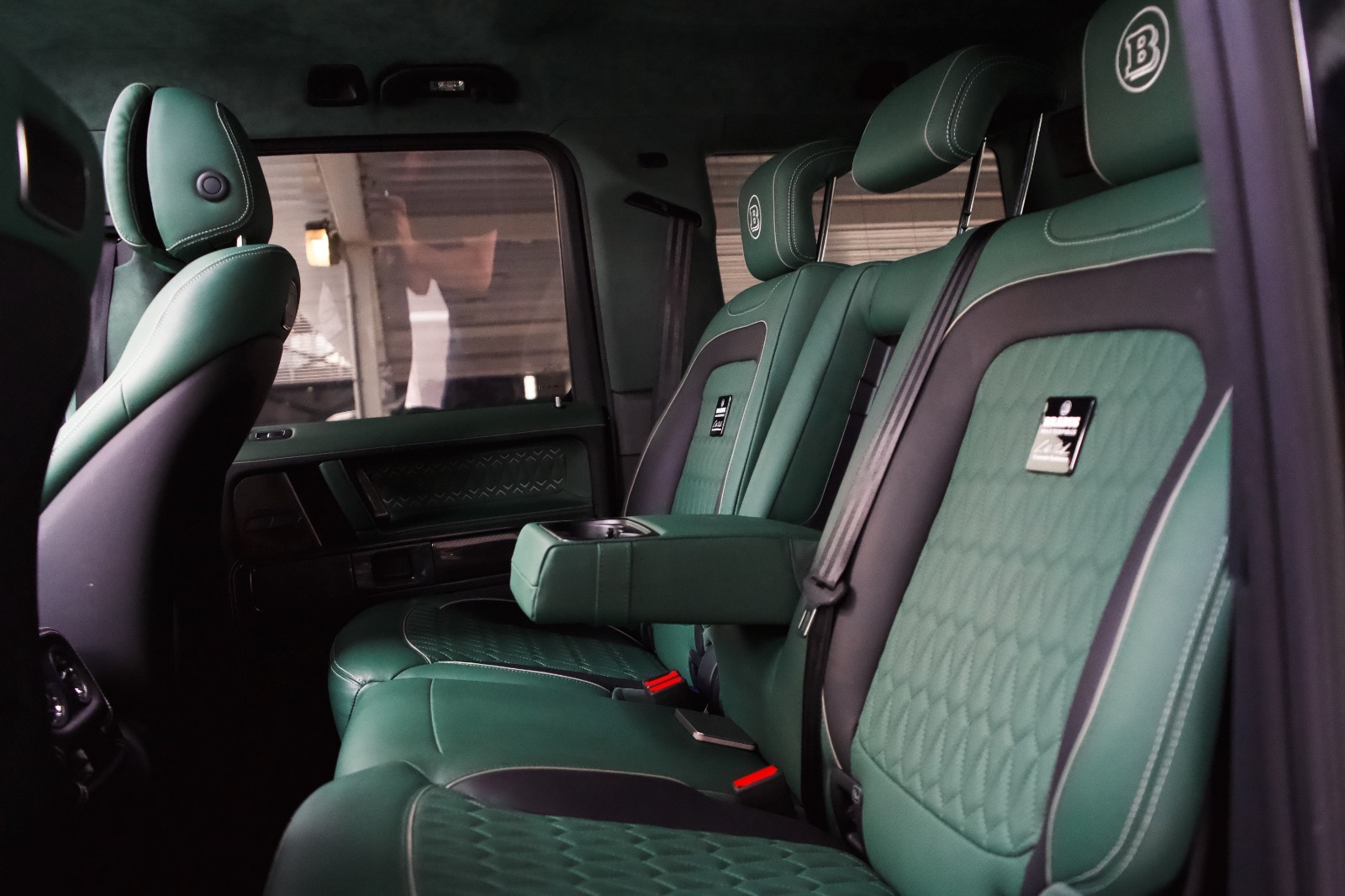 Rent Mercedes-Benz G-class GREEN 2024 in Dubai , UAE 