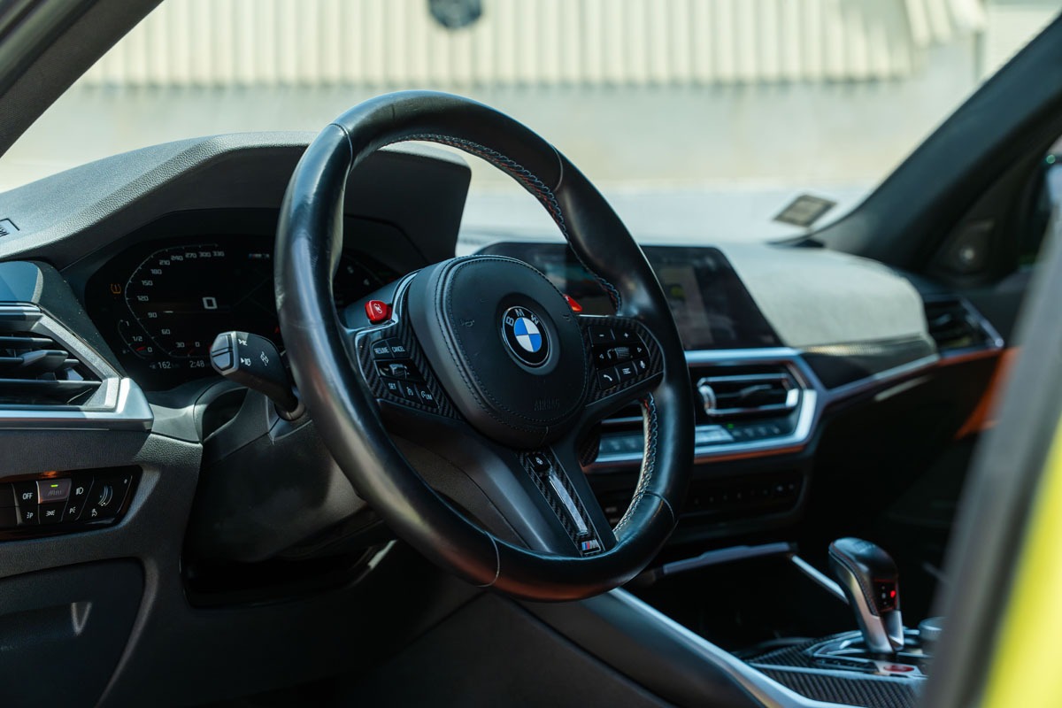 Rent Bmw Series m GREEN 2023 in Dubai , UAE 
