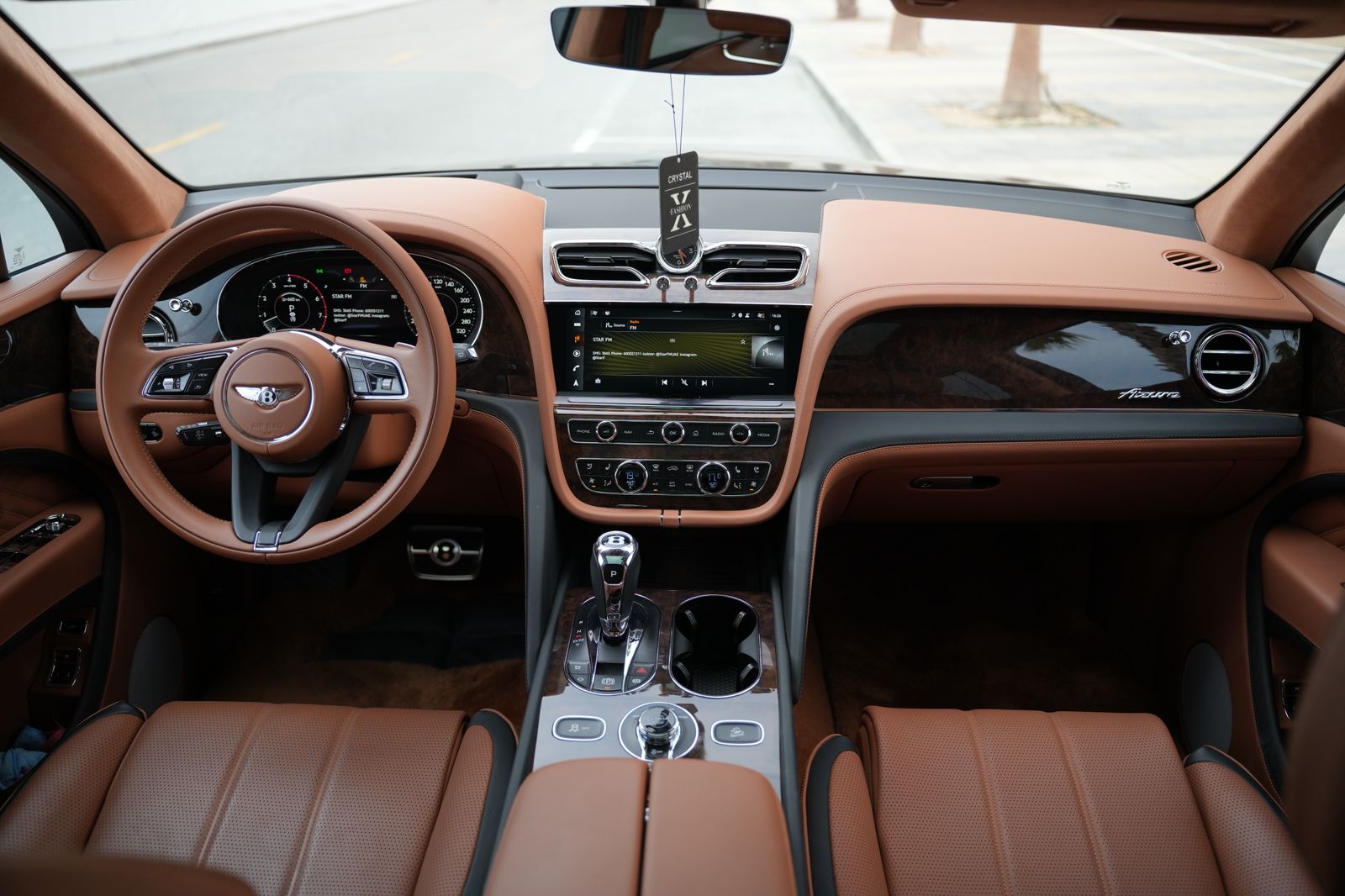 Rent Bentley Bentayga BLACK 2024 in Dubai , UAE 