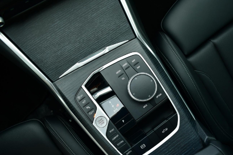 Rent Bmw Series 4 BLACK 2025 in Dubai , UAE 