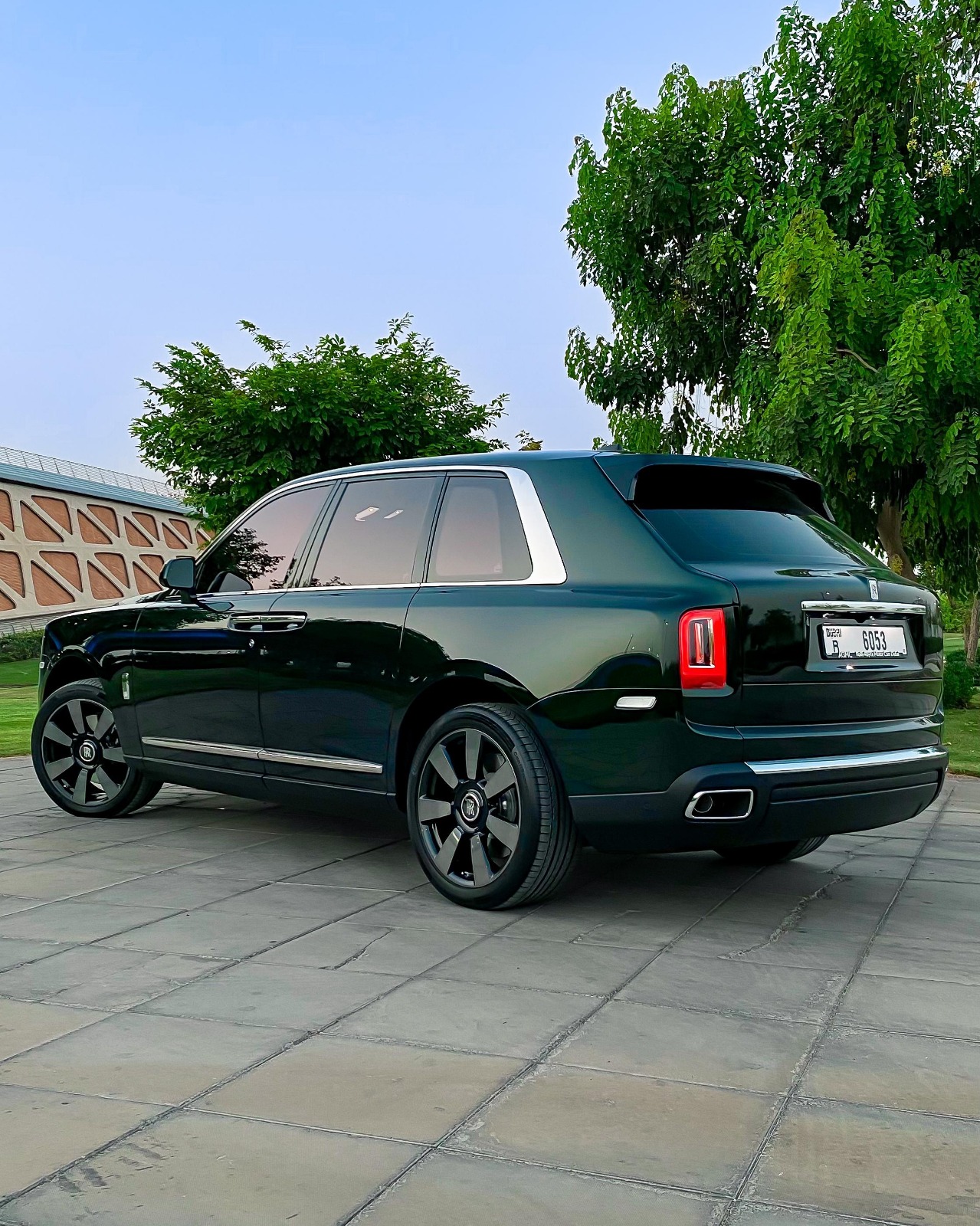 Rent Rolls-Royce Cullinan GREEN 2024 in Dubai , UAE 