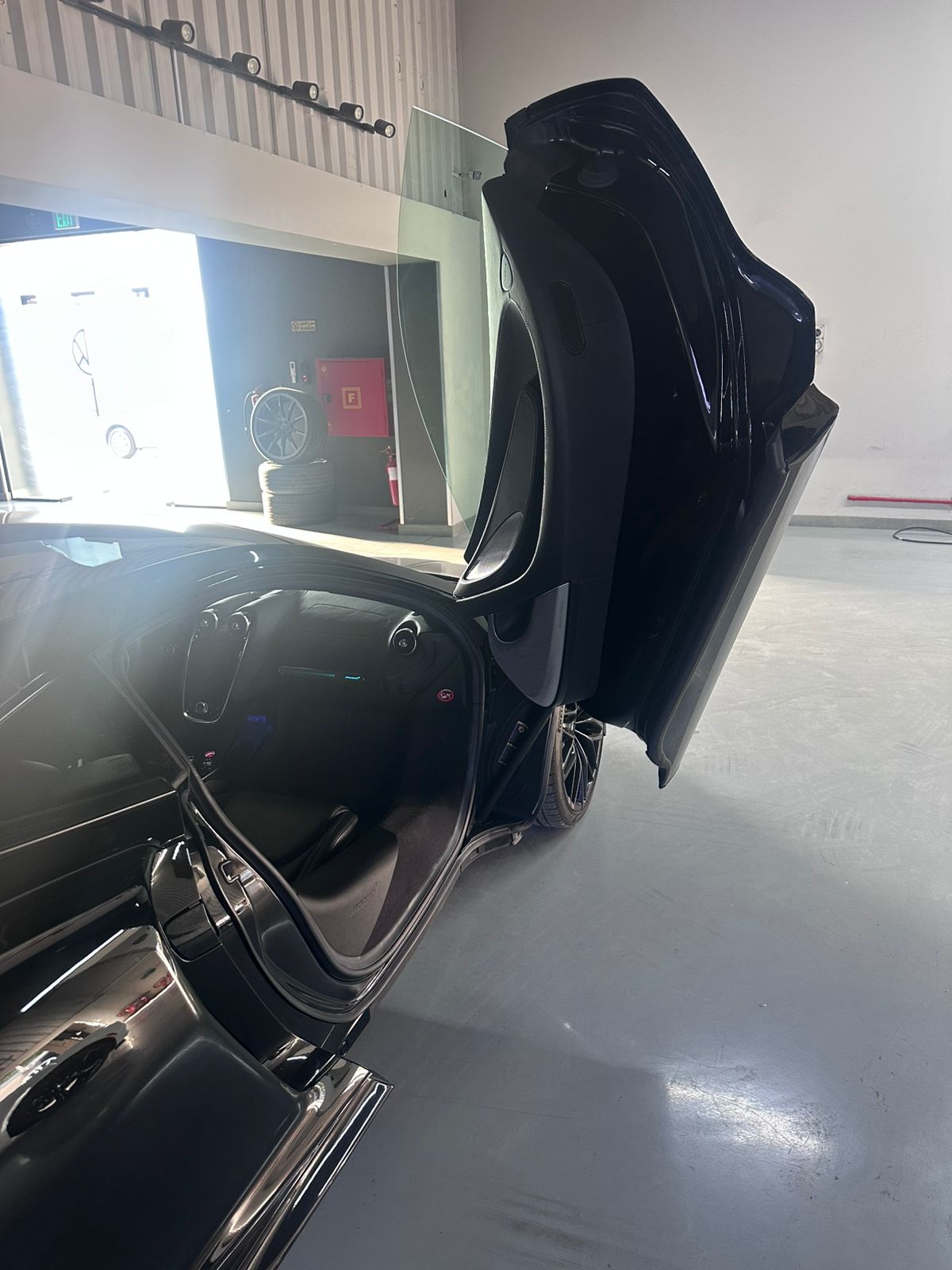 Rent McLaren Gt BLACK 2021 in Dubai , UAE 