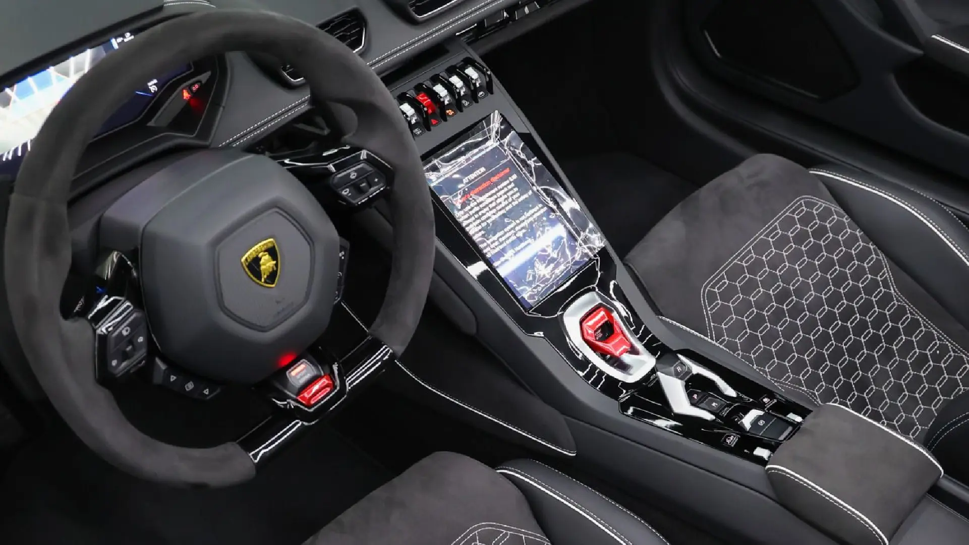 Rent Lamborghini Evo PURPLE 2023 in Dubai , UAE 