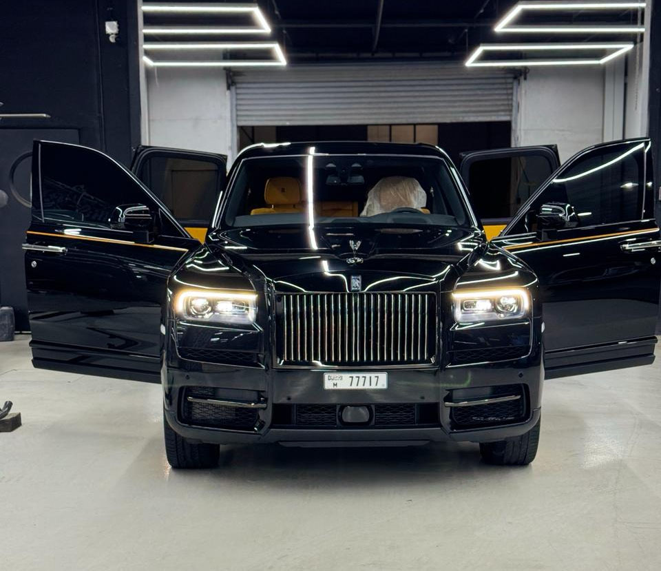 Rent Rolls-Royce Cullinan BLACK 2024 in Dubai , UAE 