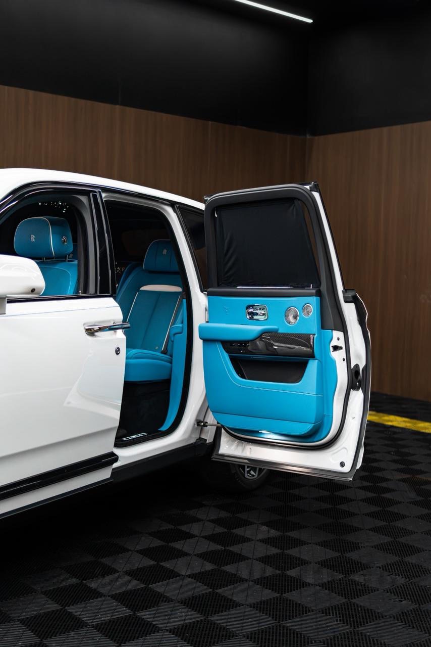 Rent Rolls-Royce Cullinan WHITE 2024 in Dubai , UAE 
