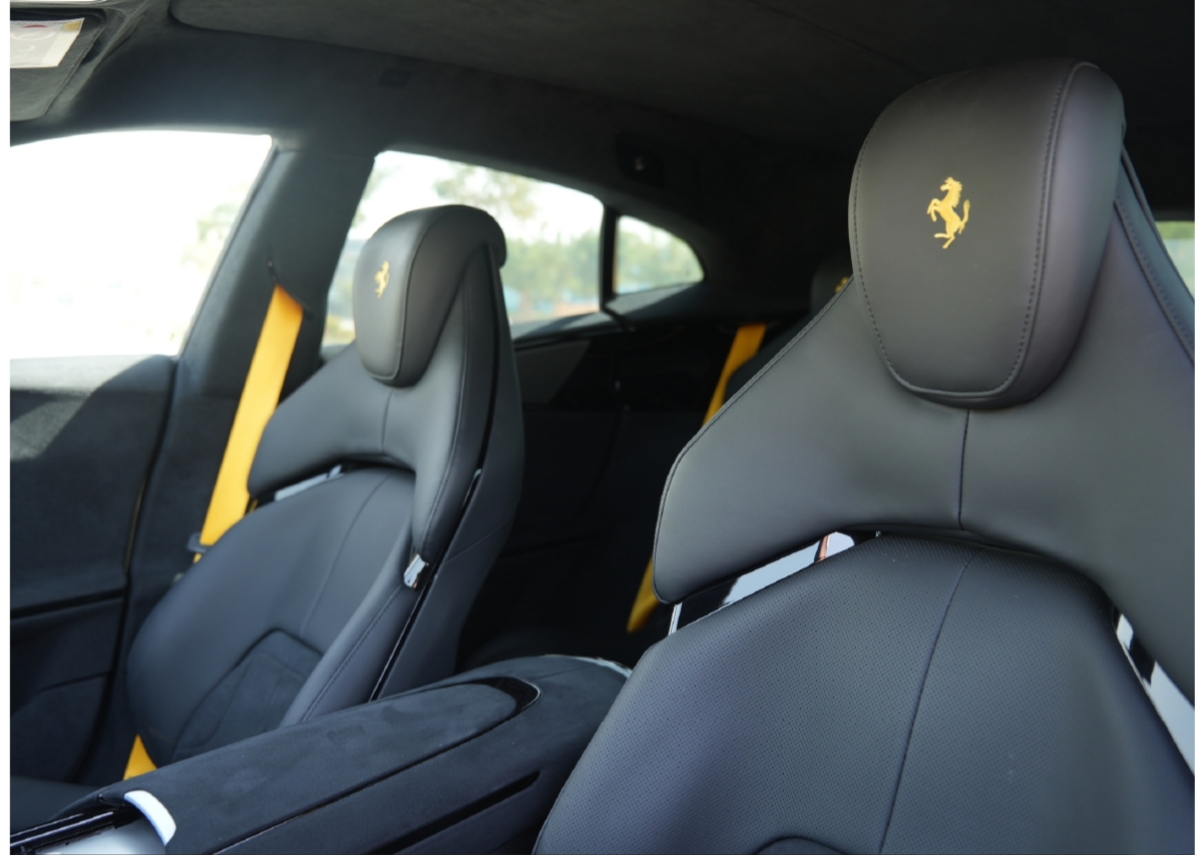 Rent Ferrari Purosangue GREEN 2025 in Dubai , UAE 